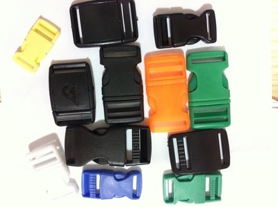 【供應塑料插扣,塑膠扣,手挽批發,提手,箱包配件,彩色插扣批發】價格,廠家,圖片,其他箱包服裝配件,王秋芳(個體經營)-