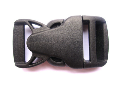 晉江市泰然塑膠制品 廠家直銷(xiāo)款式新穎塑料插扣，多樣價(jià)格實(shí)惠箱包配件